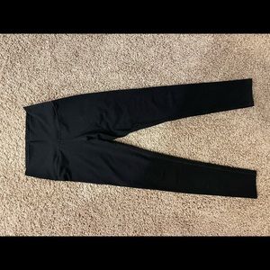 High waisted black 7/8 legging